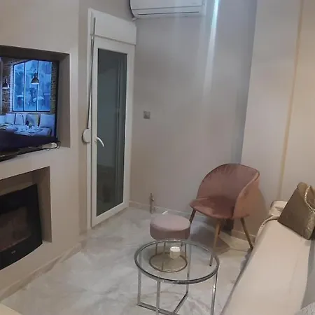 77 νικη Apartment